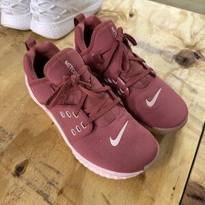 Nike metcon free - women’s 8